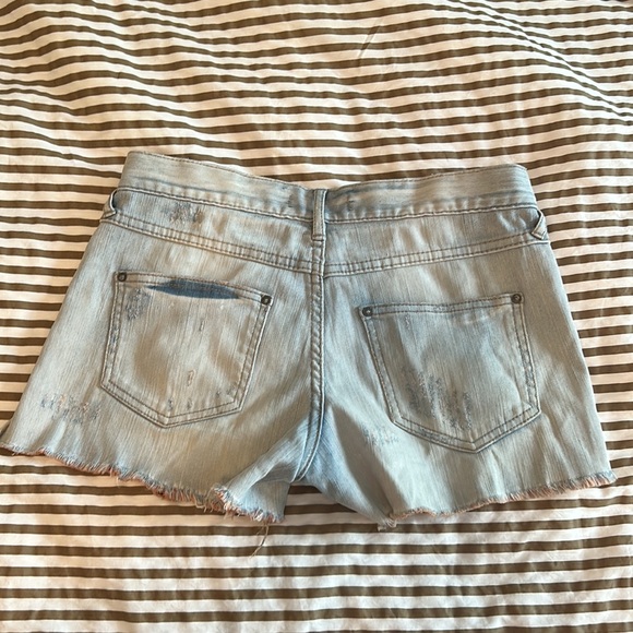 Free People denim shorts - Picture 3 of 4